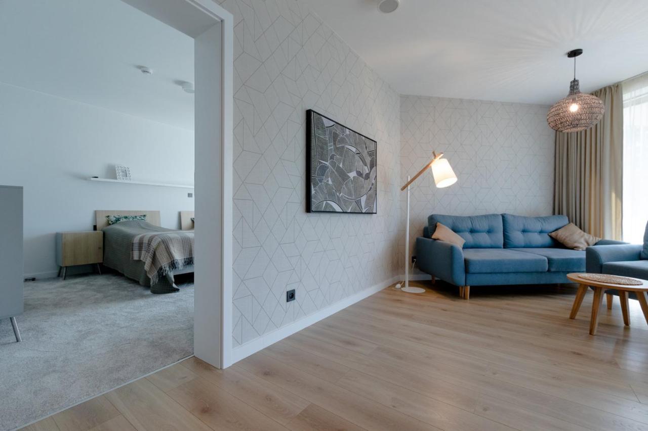 Apartament Pinea De Lux By Major Domus 포비에로보 외부 사진